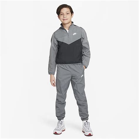 nike pak maat 104|Trainingspakken. Casual en sporttrainingspakken. Nike NL.